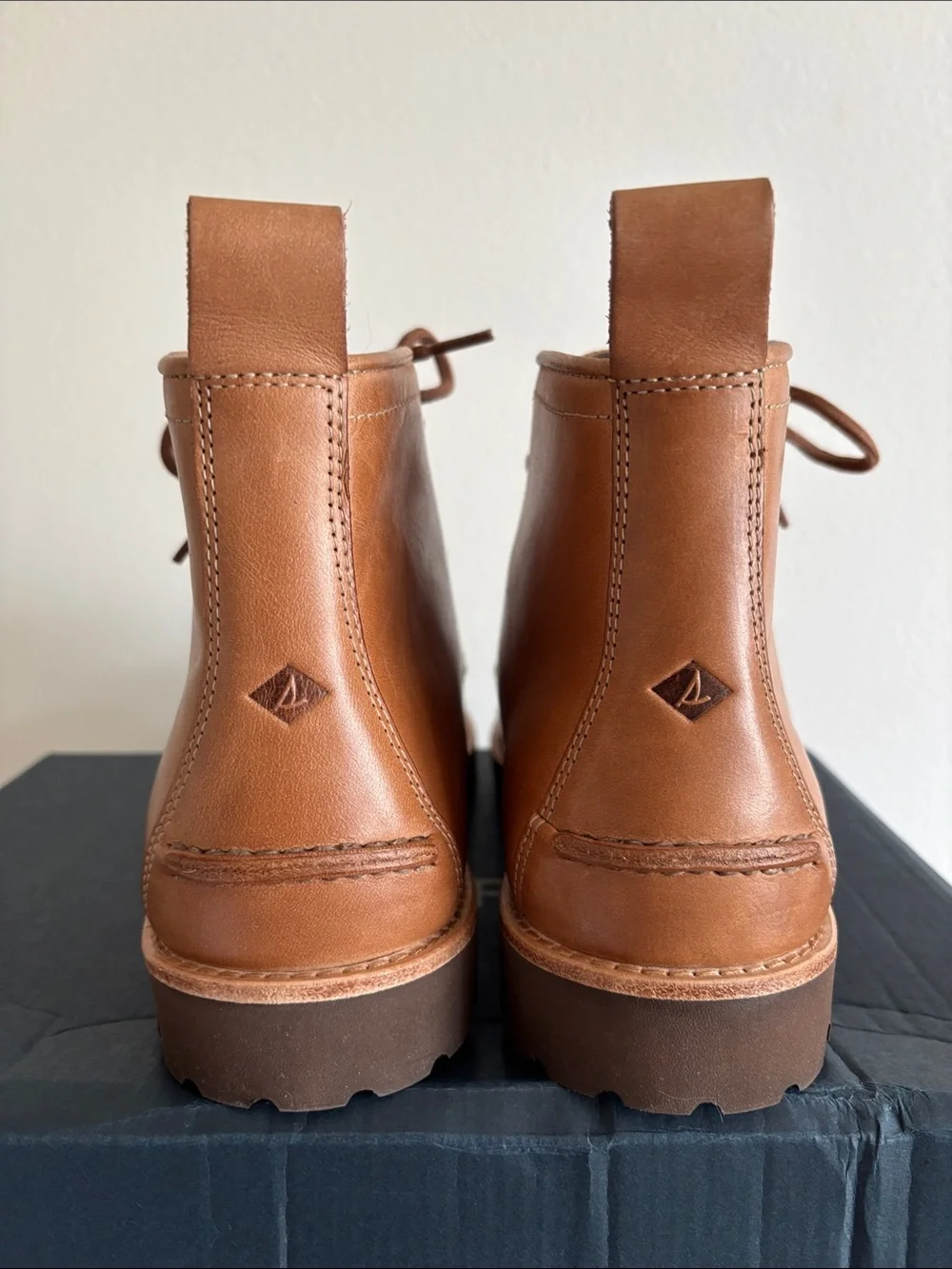 NIB Sperry Leather Newton Heritage Chukka Boots Brown Tan men’s Size 10.5